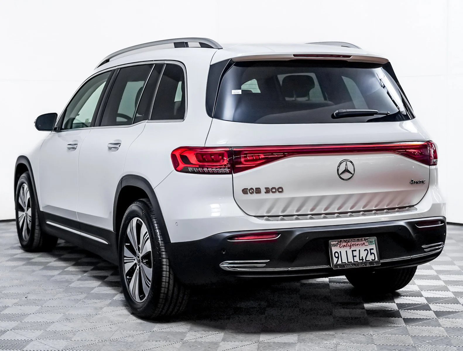 Certified 2023 Mercedes-Benz EQB Base with VIN W1N9M0KB7PN074662 for sale in Riverside, CA