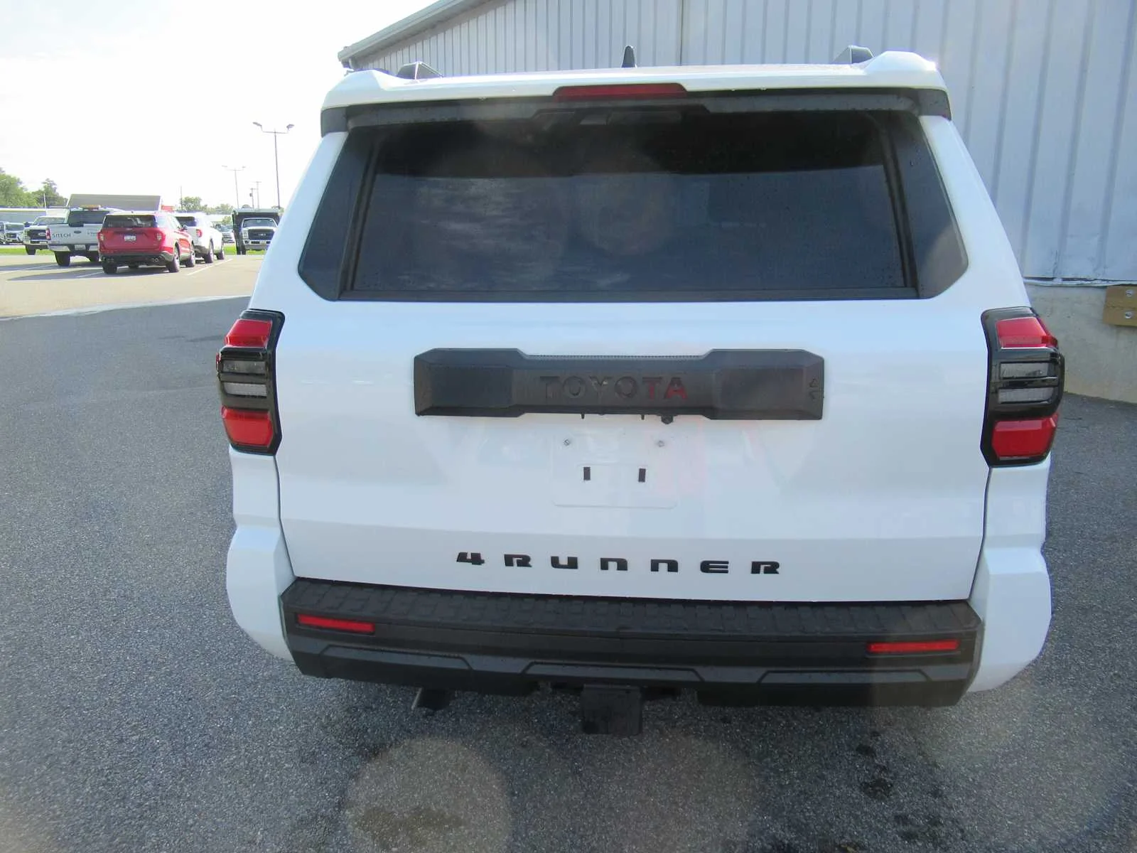 Used 2026 Ice Cap Toyota SR5 image 6