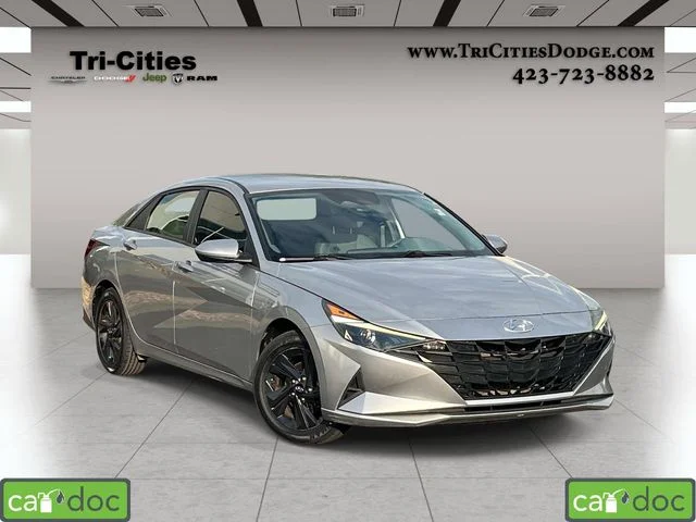 2021 Hyundai Elantra 2.0 SEL IVT SULEV's photo
