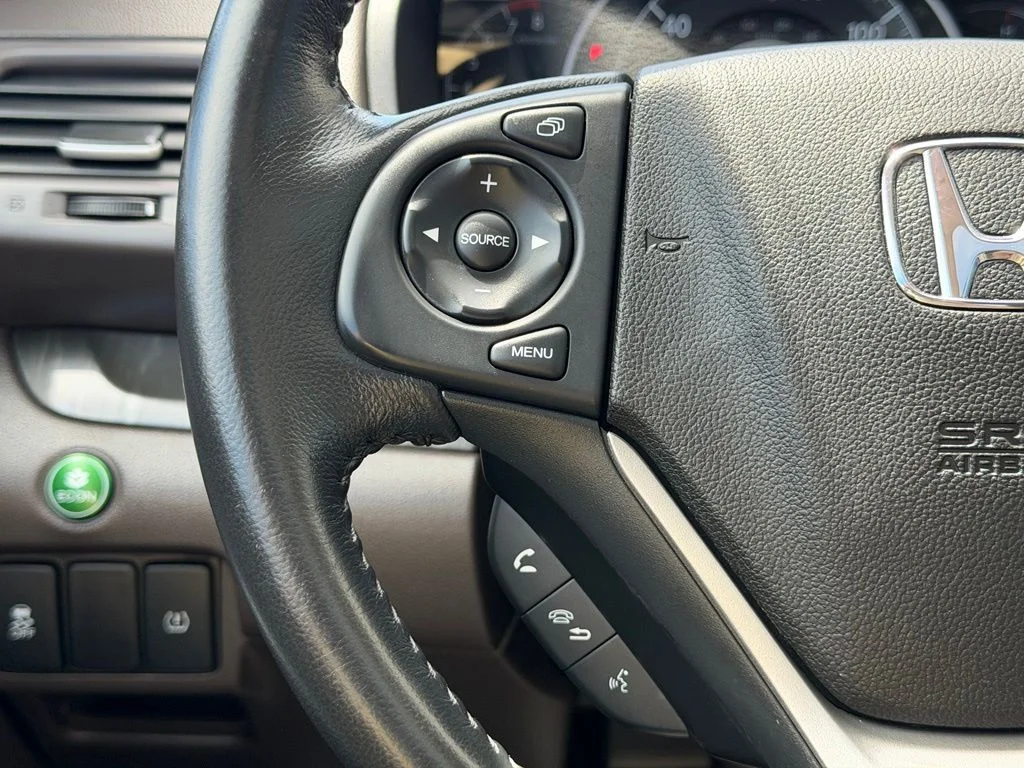 Used 2014 White Honda EX-L image 18