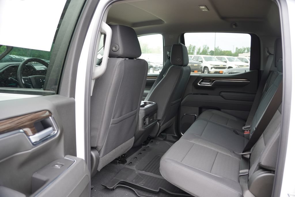 2026 Chevrolet Silverado 1500 LT Trail Boss - Photo 11