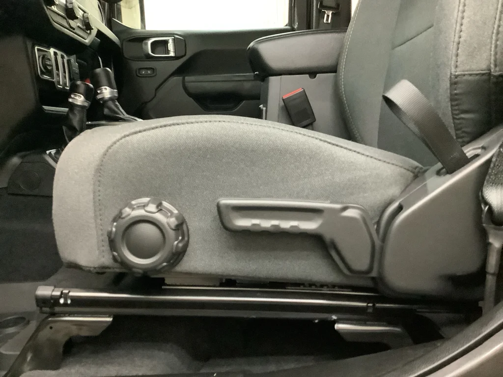 2026 Jeep Wrangler 2-Door Sport - Photo 14