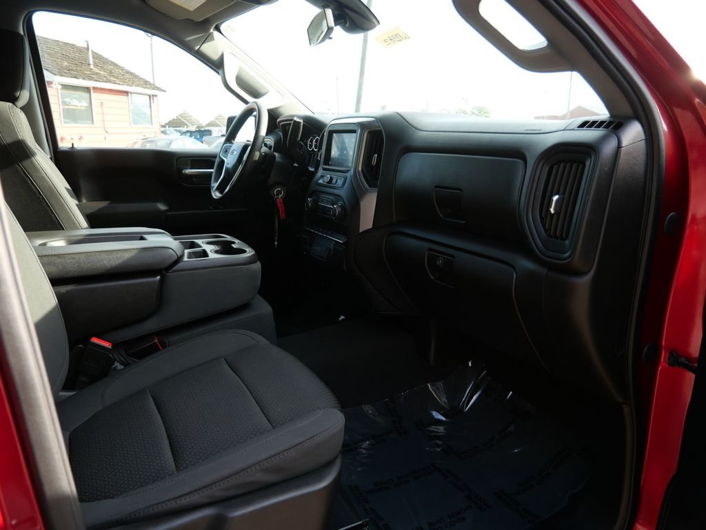 Used 2021 Red Chevrolet Custom Trail Boss image 11