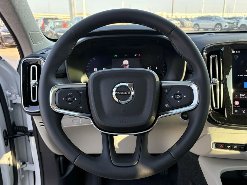 New 2026 Crystal White Volvo Plus image 15