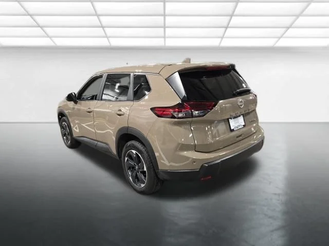 Used 2024 Beige/tan Nissan SV image 6