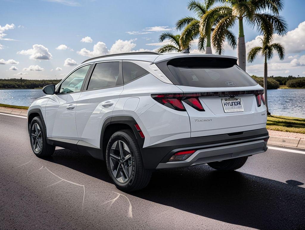 New 2026 White Hyundai SEL FWD image 7