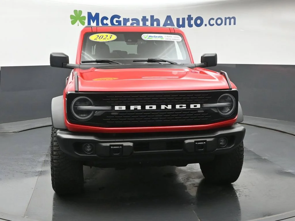 Used 2023 Red Ford Wildtrak image 5