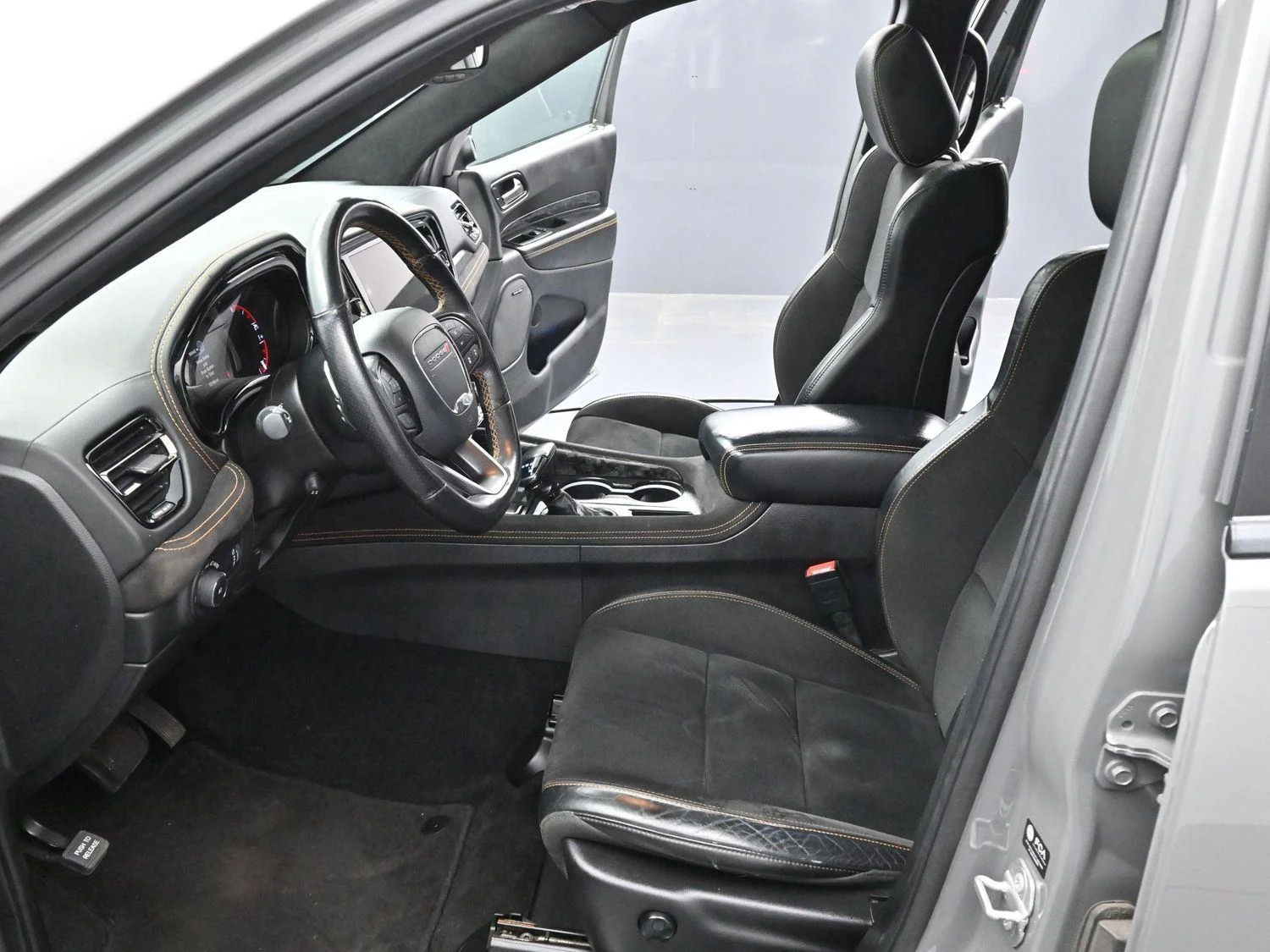 Used 2022 Destroyer Gray Clearcoat Dodge Orange Sport image 12