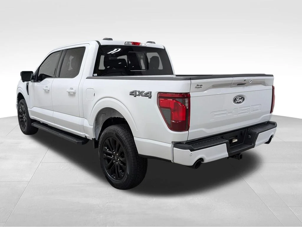 New 2026 Oxford White Ford XLT image 27