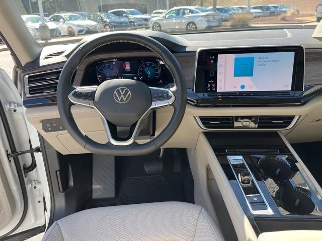 New 2026 White/off-white Volkswagen 2.0T SEL image 17
