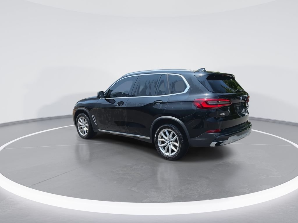 Used 2020 Black Sapphire Metallic BMW xDrive40i image 6