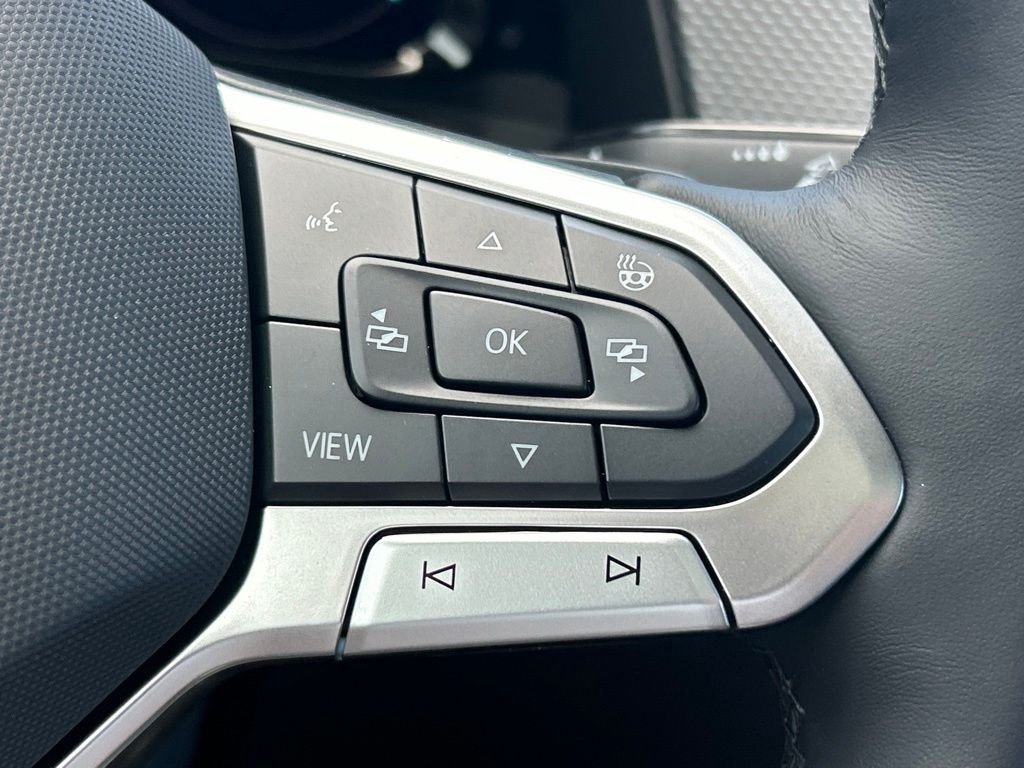 New 2026 White Volkswagen 2.0T SEL R-Line Black image 29