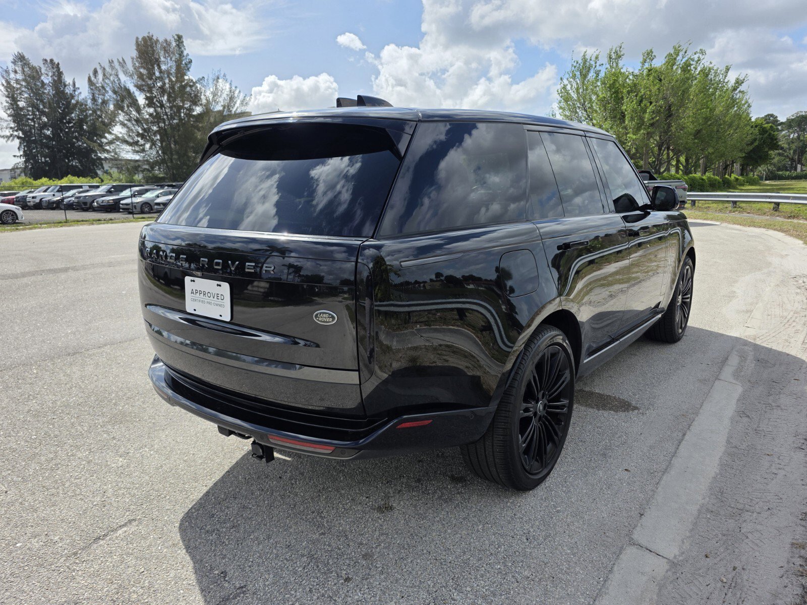 Certified Used 2023 Santorini Black Metallic Land Rover SE image 28