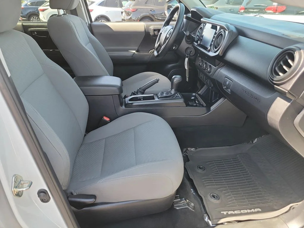 2020 Toyota Tacoma SR - Photo 20