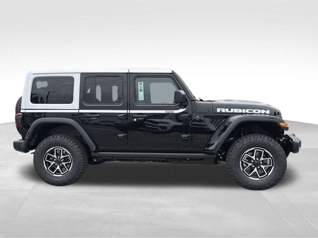 New 2026 Black Clear-Coat Exterior Paint Jeep Rubicon image 6