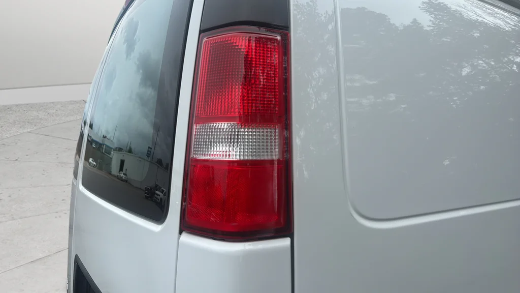 Used 2025 White GMC Work Van image 27