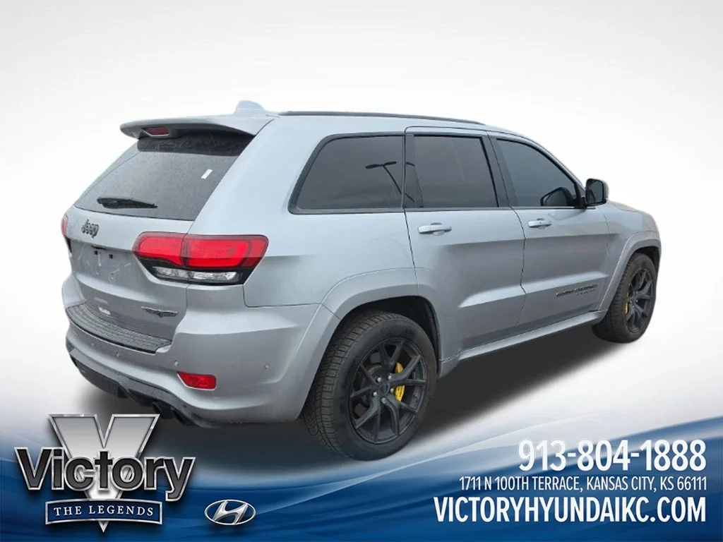 Used 2021 Silver Jeep Trackhawk image 5