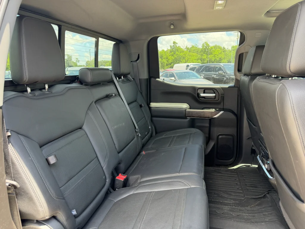 Used 2021 Onyx Black GMC Denali image 27