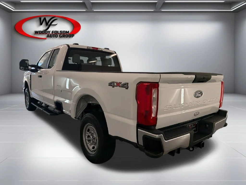 New 2027 White Ford XL image 8