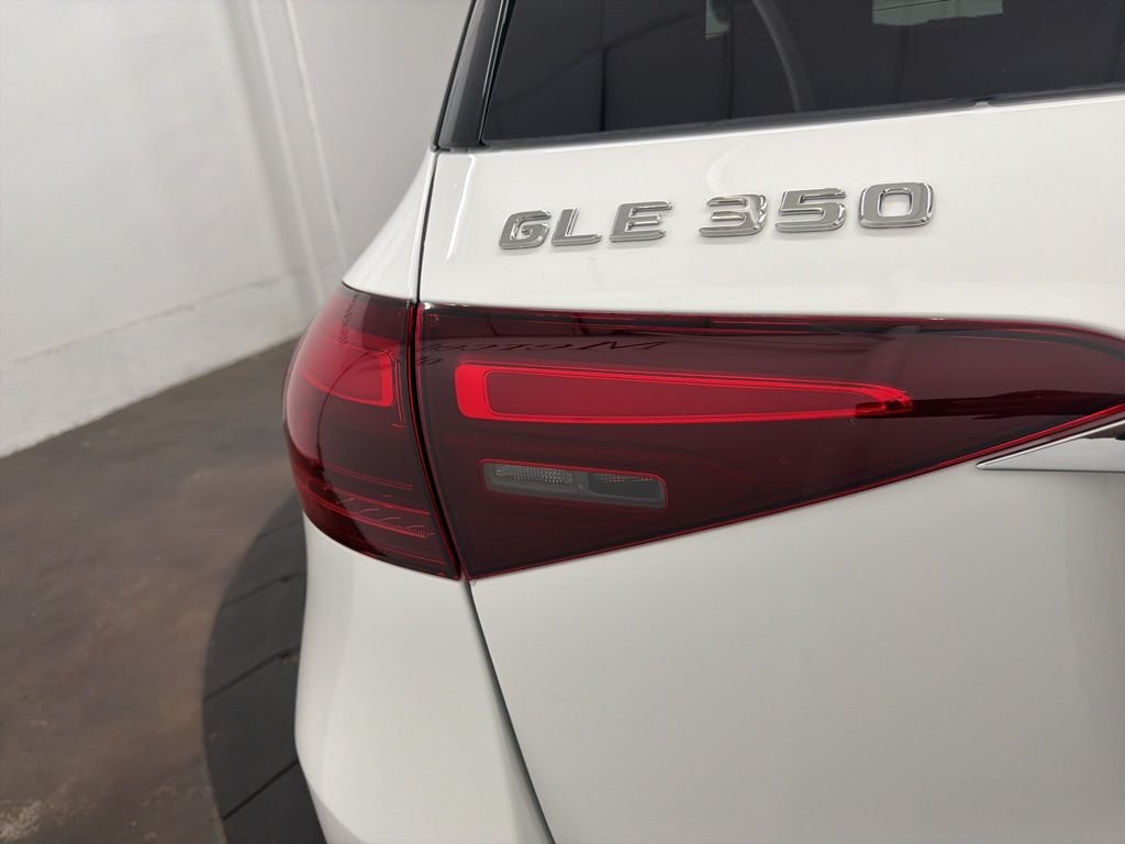 New 2026 Polar White Mercedes-Benz GLE 350 image 11