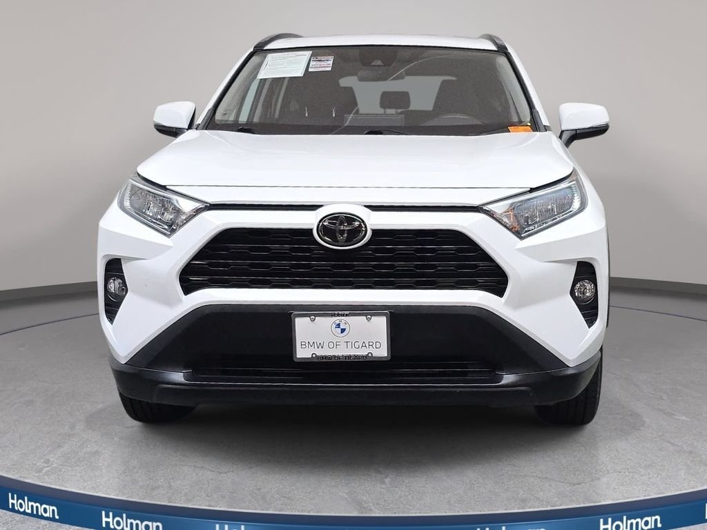 Used 2021 Super White Toyota XLE image 3