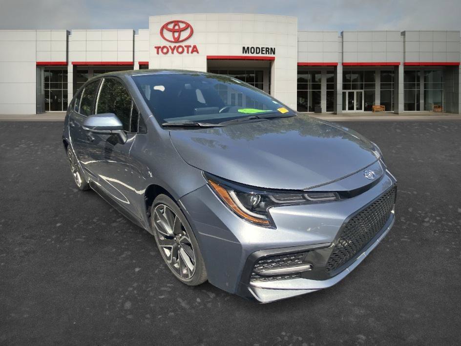 Used 2022 Celestite Toyota SE image 11
