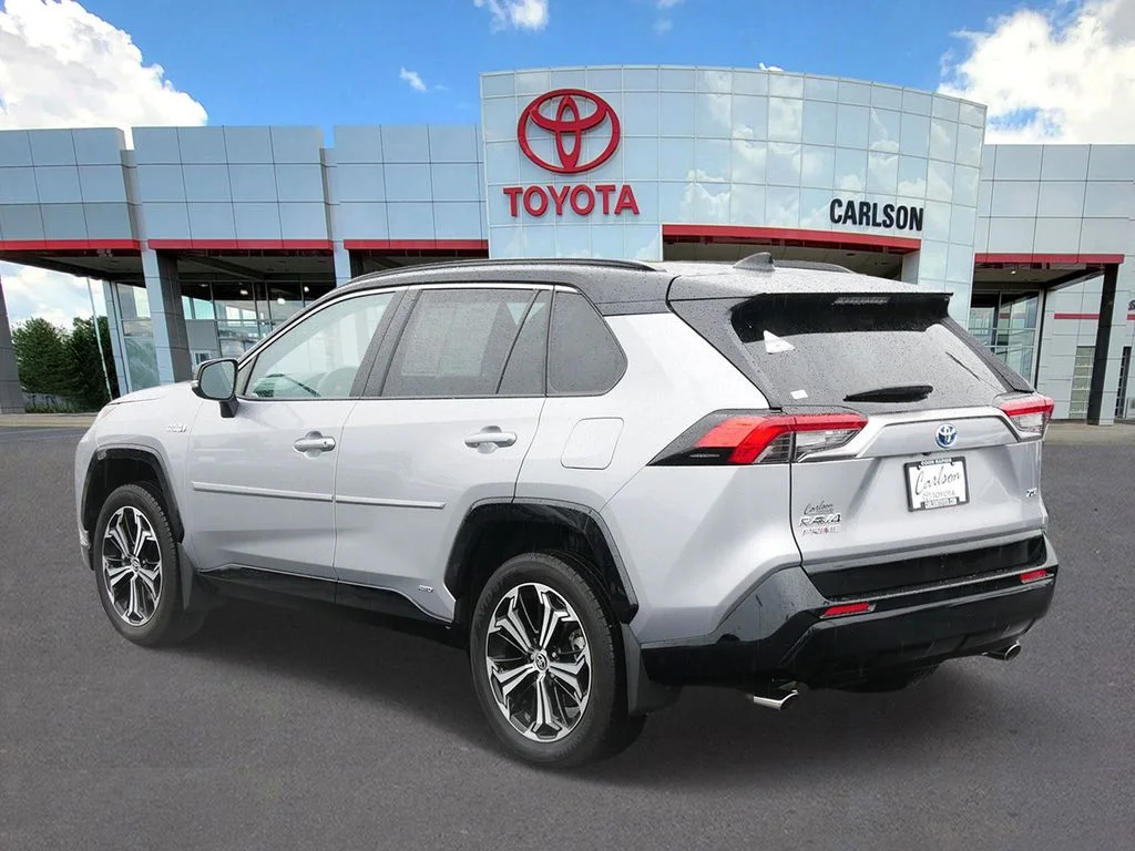 2023 Toyota RAV4 XSE - Photo 4