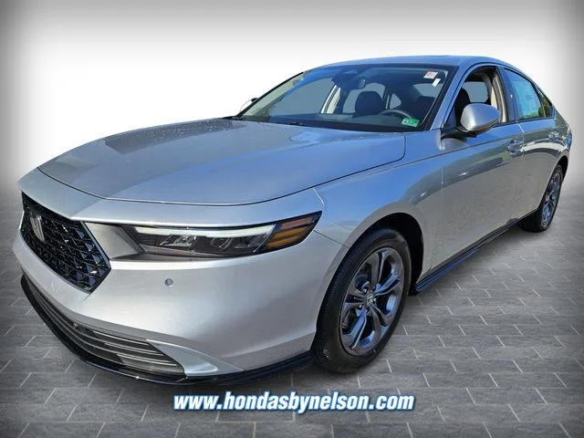 New 2025 Silver Honda EX-L image 3