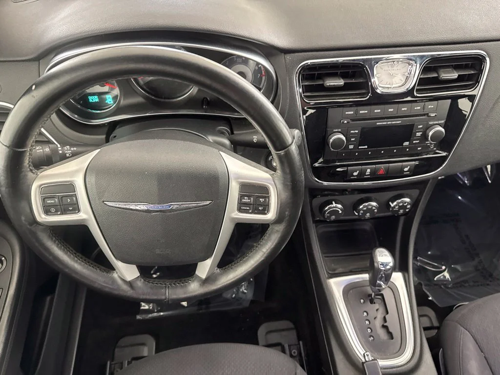 Used 2012 Gray Chrysler Touring image 25