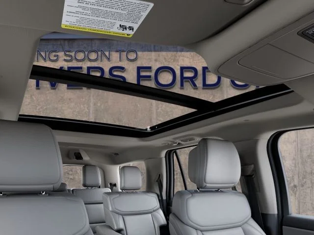 New 2027 Star White Metallic Tri-Coat Ford Active image 22