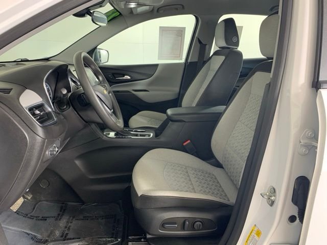 Used 2023 White Chevrolet LS image 18