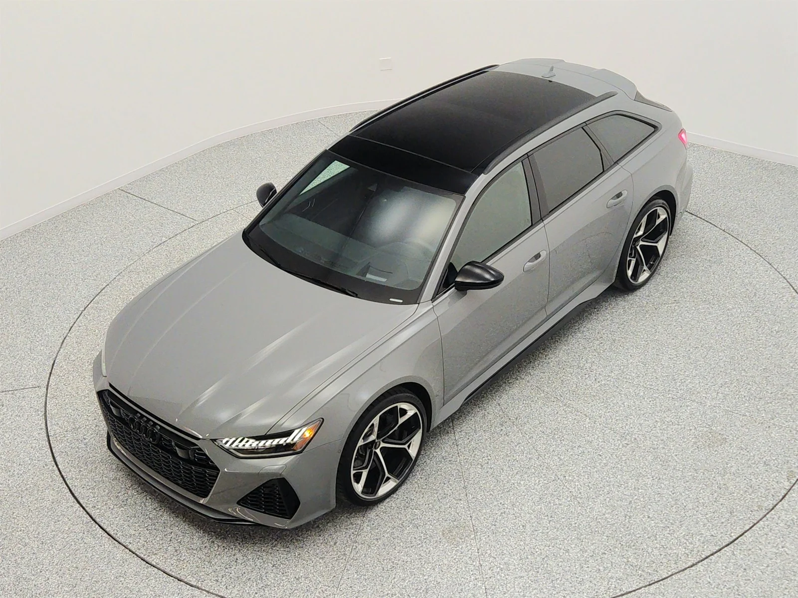 Used 2025 Nardo Gray Audi performance 4.0 TFSI quattro image 22