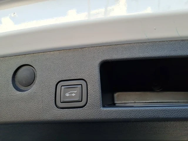 Used 2026 Summit White GMC Elevation image 7