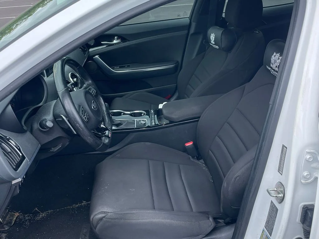 Used 2020 White Kia GT-Line image 13