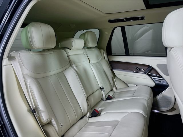 2023 Land Rover Range Rover SE - Photo 28