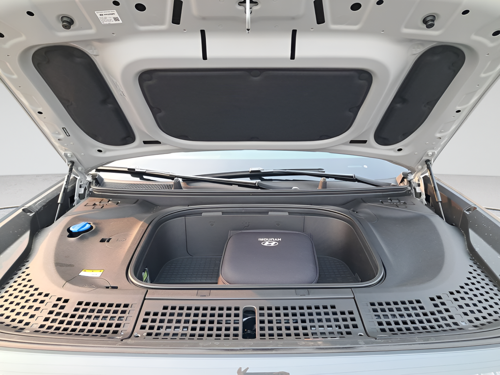2026 Hyundai IONIQ 9 SE - Photo 27