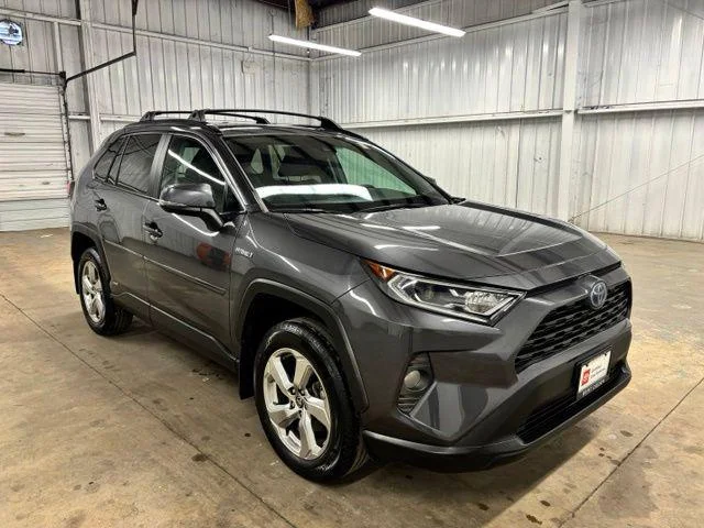 Used 2021 MAGNETIC GRAY MET. Toyota  image 1