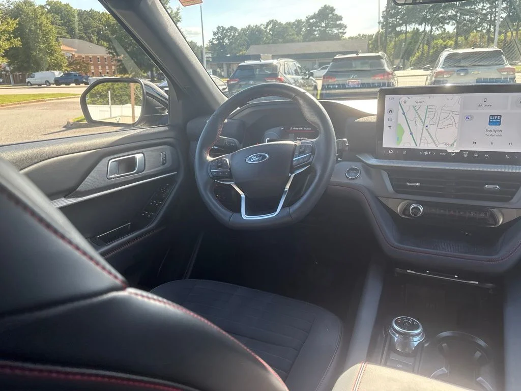 Used 2025 Black Ford ST-Line image 15