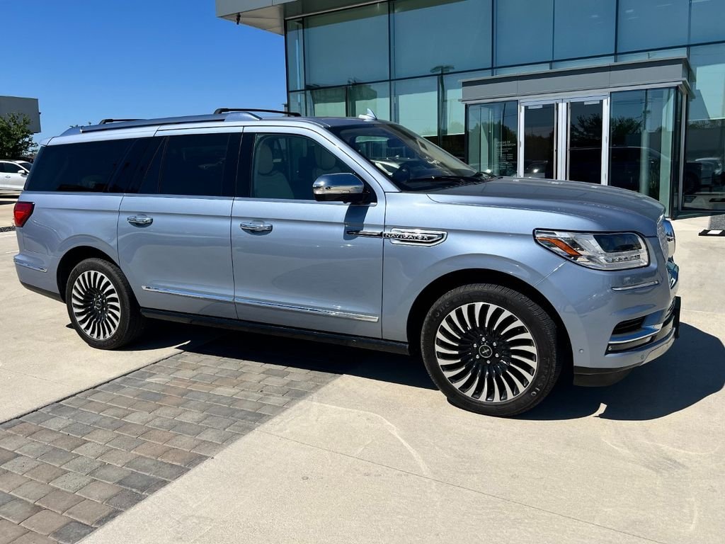 2018 Lincoln Navigator L Black Label 4WD's photo