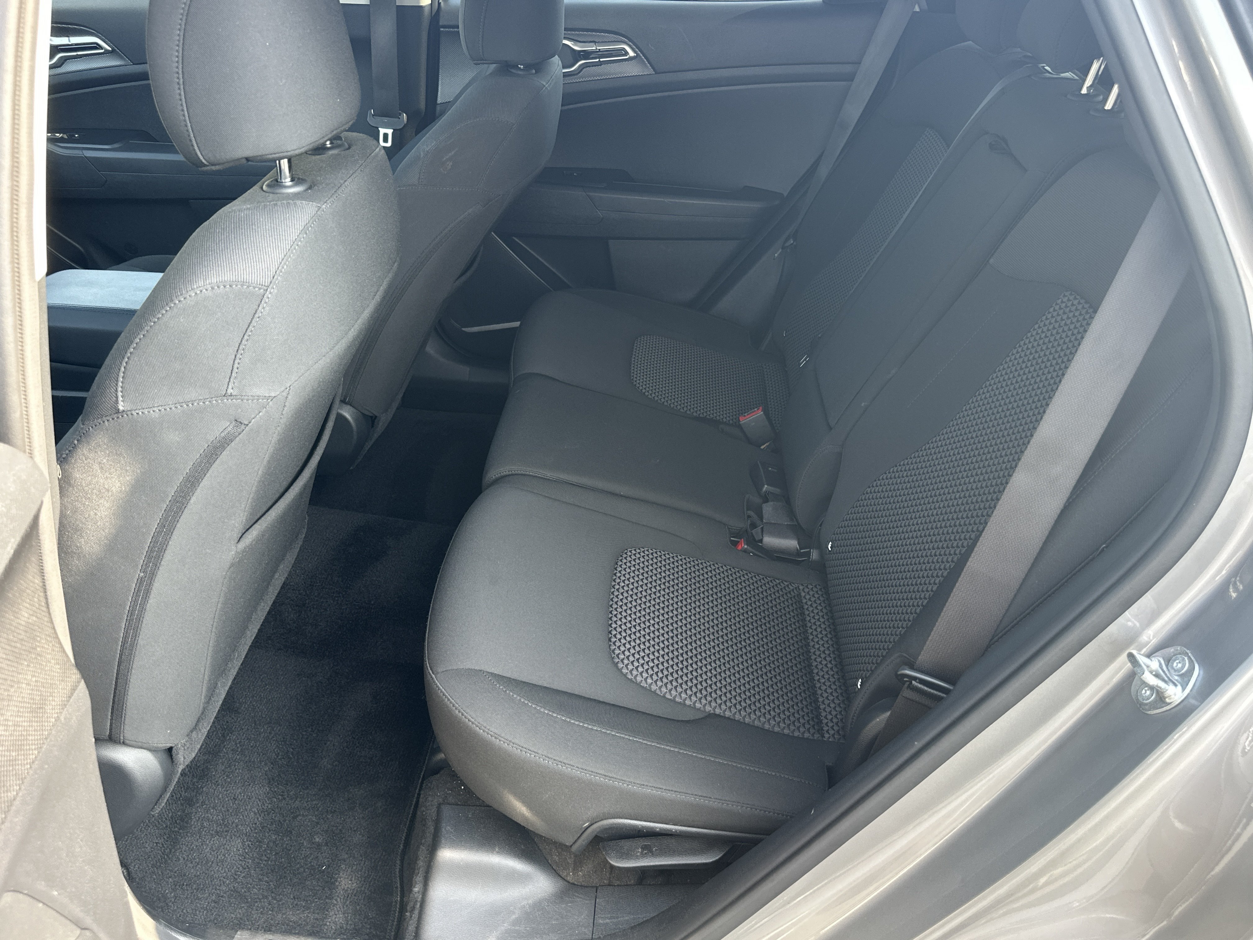 Used 2025 Steel Gray Kia LX image 21