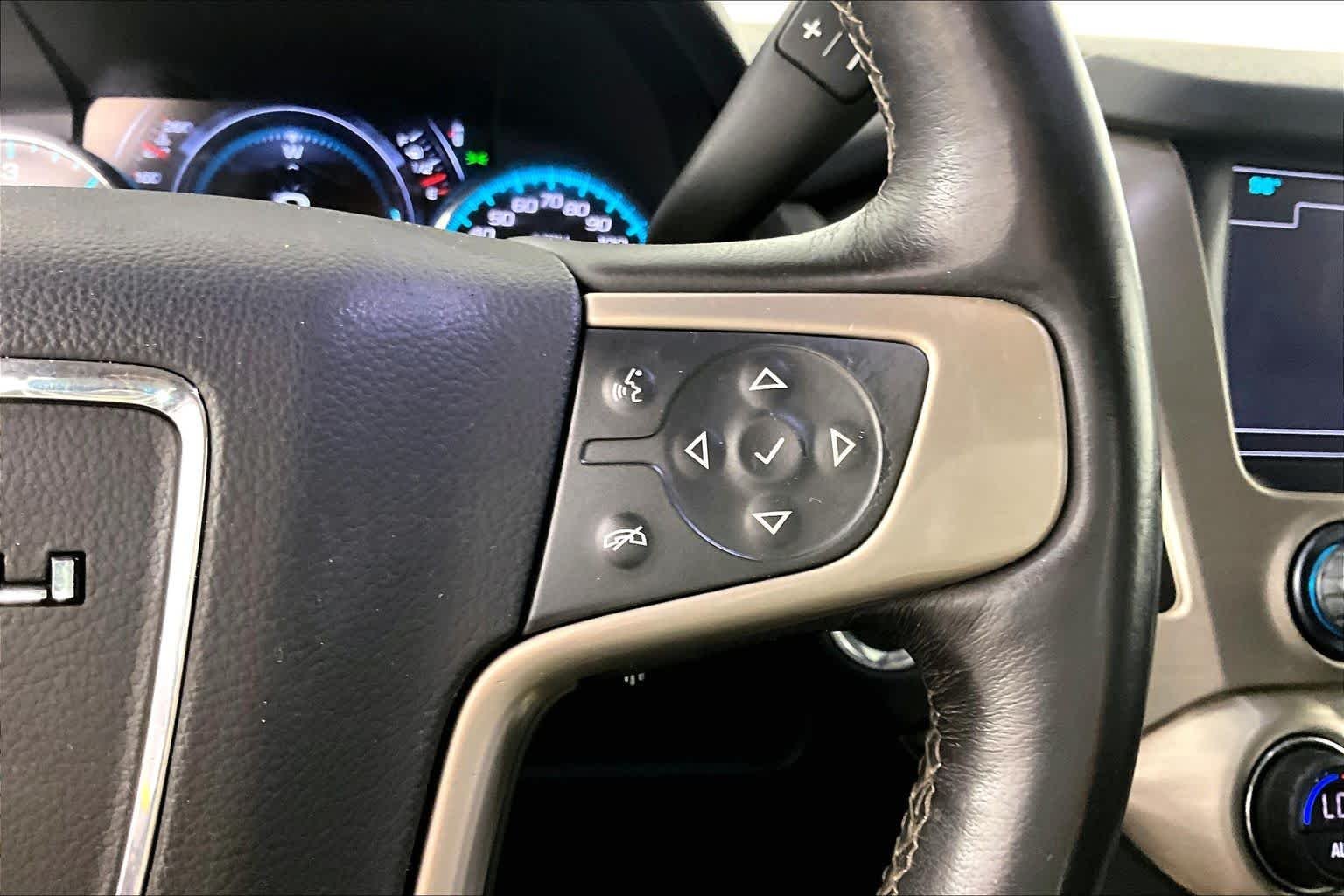 Used 2017 Dark Sapphire Blue Metallic GMC Denali image 22