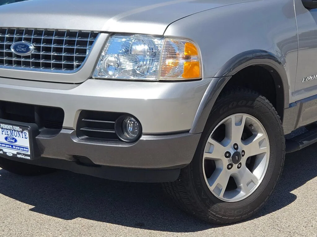 Used 2005 Silver Birch Clearcoat Metallic Ford XLT image 3