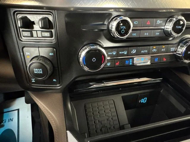 New 2026 Star White Metallic Tri-Coat Ford F-350® King Ranch® image 16