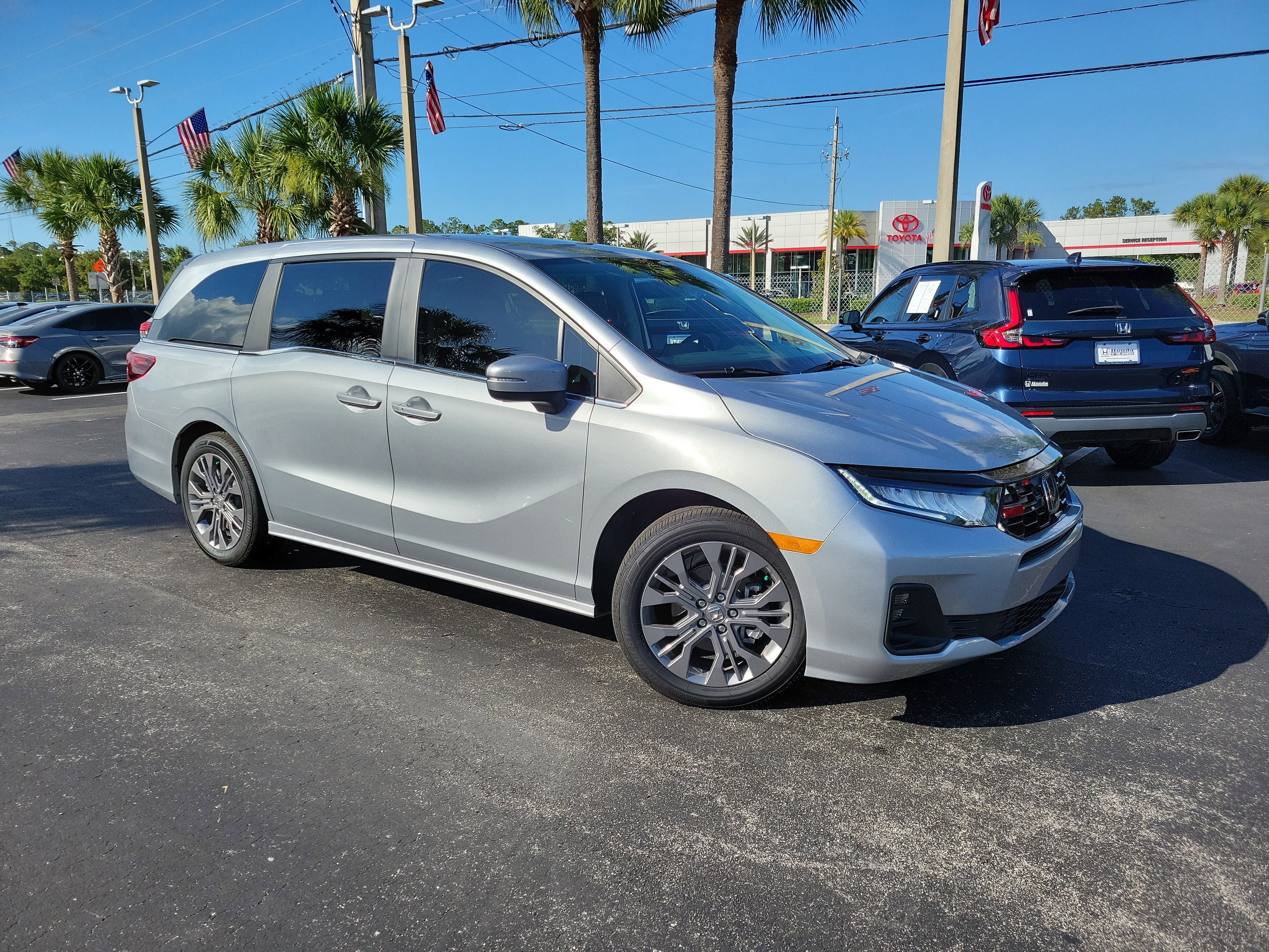 2026 Honda Odyssey Touring - Photo 43