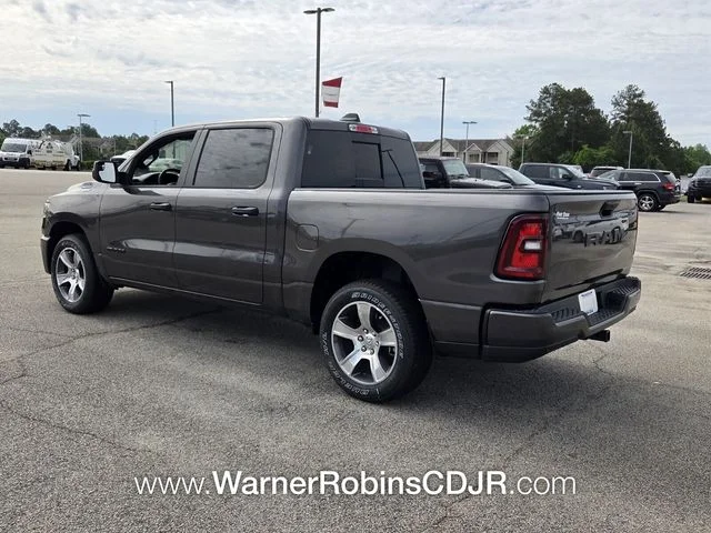 New 2026 Granite Crystal Metallic Clear-Coat Exterior Paint RAM Tradesman image 9