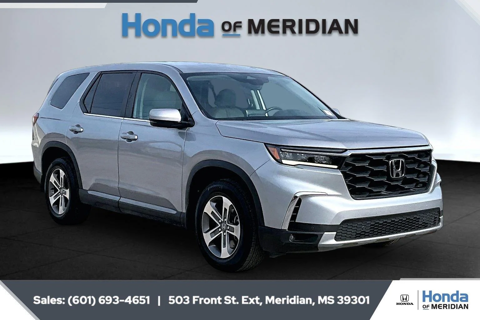 Used 2023 Lunar Silver Metallic Honda EX-L image 1