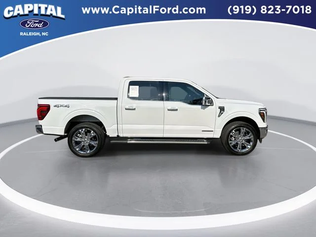 Used 2024 White Ford Lariat image 9