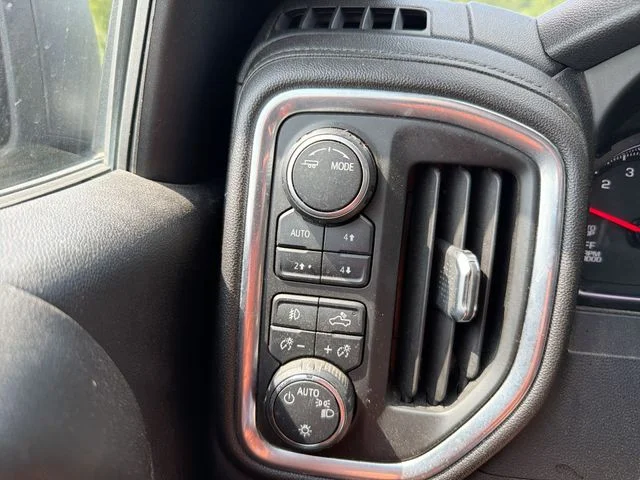 Used 2021 Gray Chevrolet RST image 22