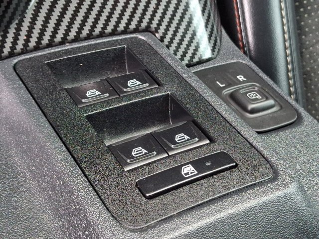 Used 2022 Green Ford Raptor image 25