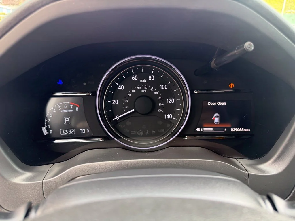 Used 2022 Platinum White Pearl Honda EX image 19